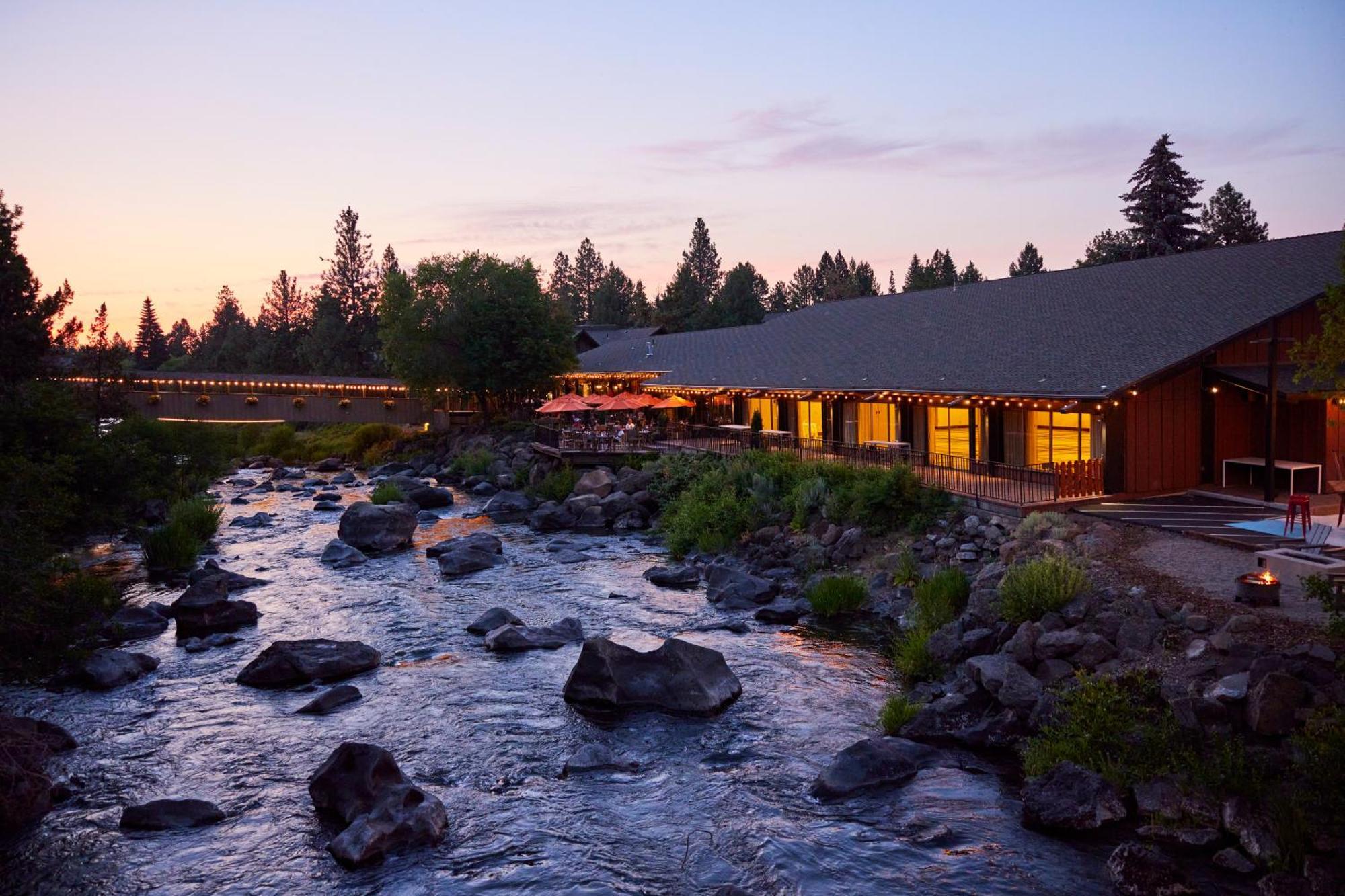 Riverhouse Lodge بيند المظهر الخارجي الصورة