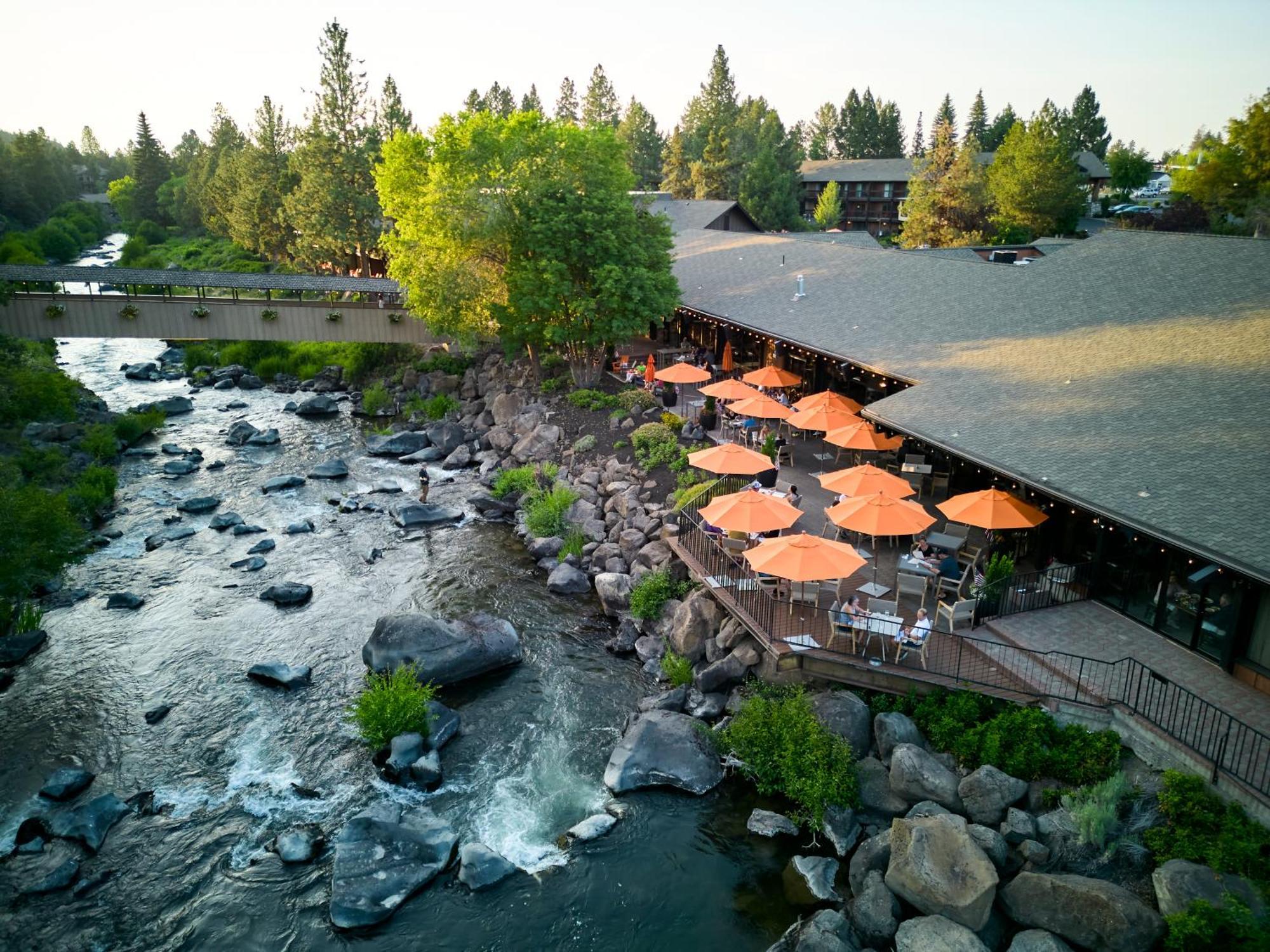 Riverhouse Lodge بيند المظهر الخارجي الصورة