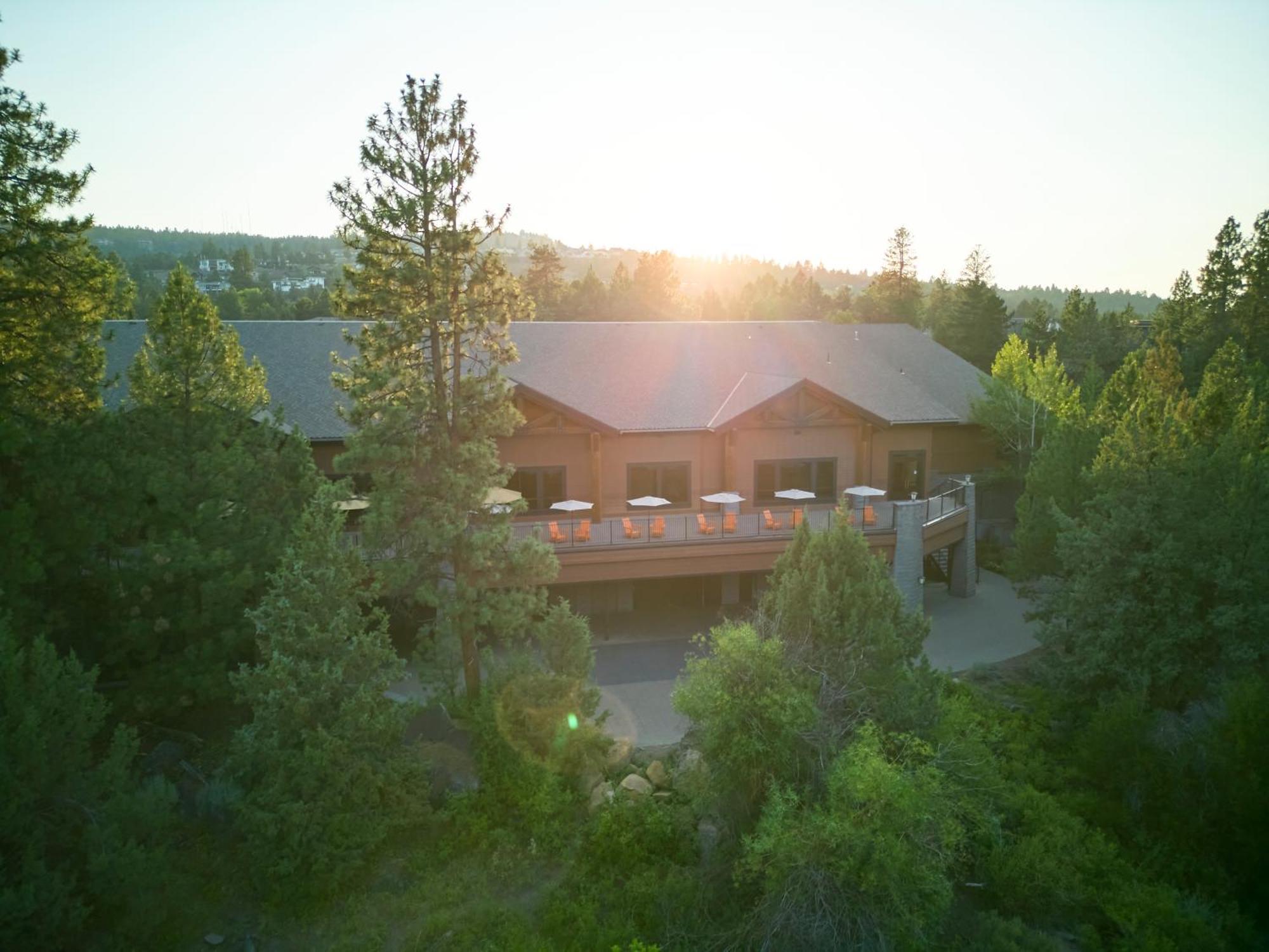 Riverhouse Lodge بيند المظهر الخارجي الصورة