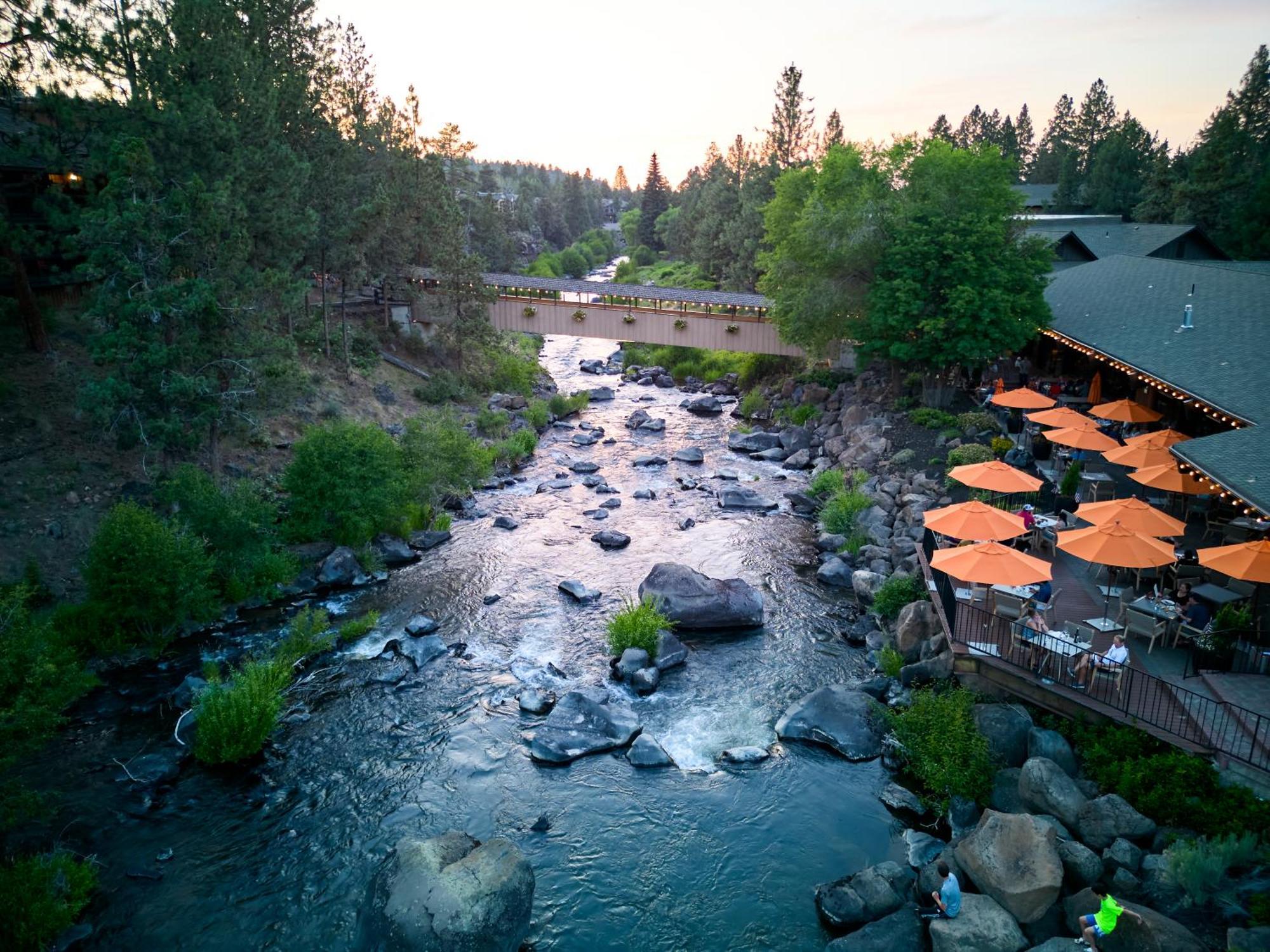 Riverhouse Lodge بيند المظهر الخارجي الصورة