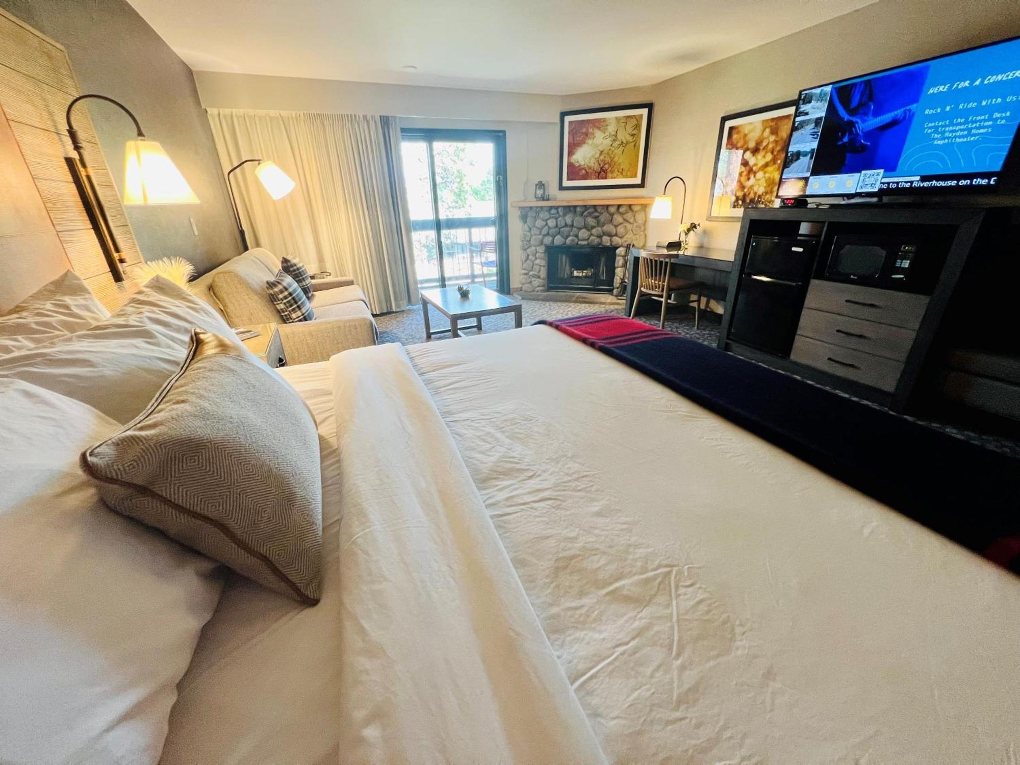 Riverhouse Lodge بيند المظهر الخارجي الصورة
