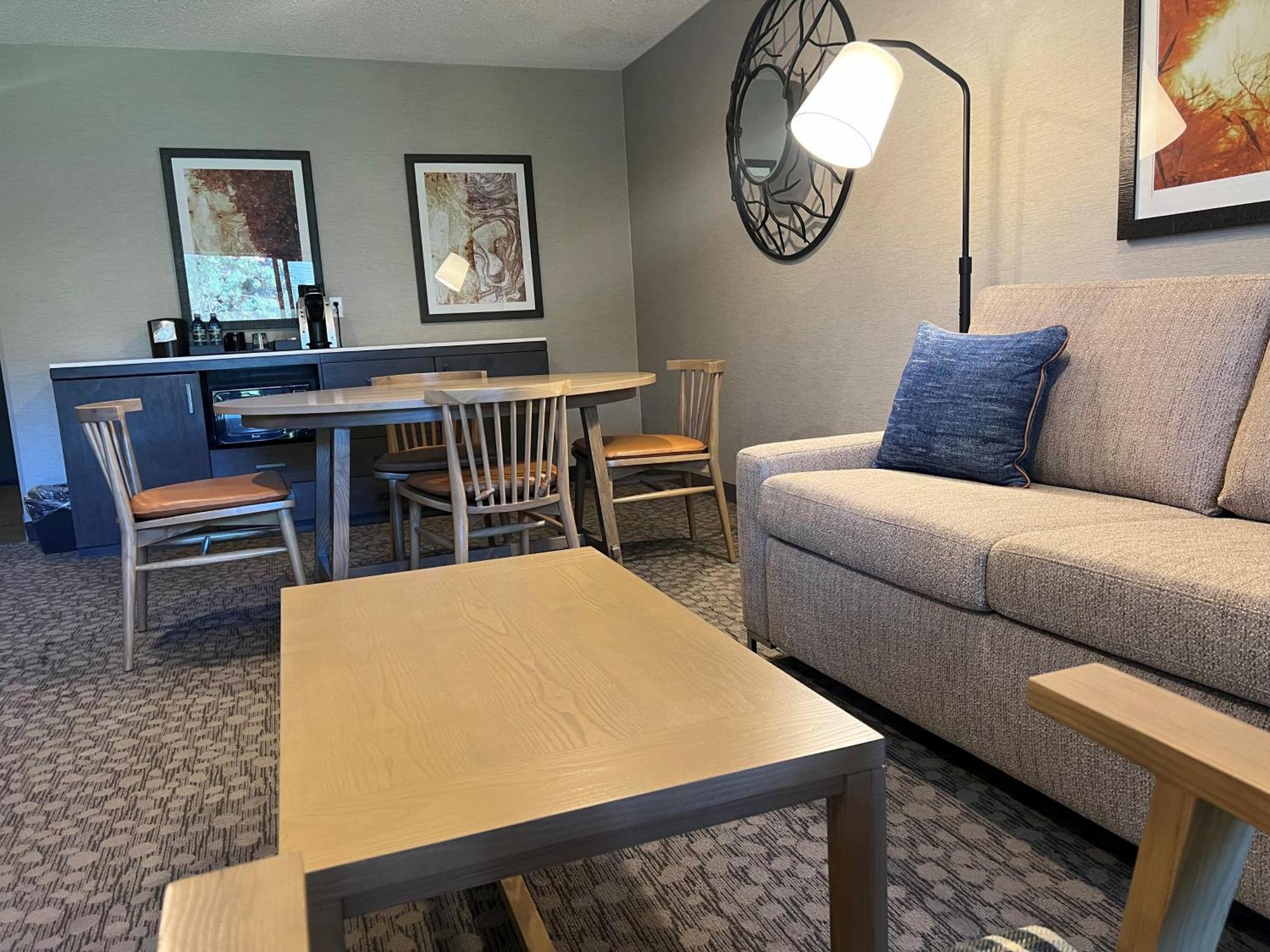 Riverhouse Lodge بيند المظهر الخارجي الصورة